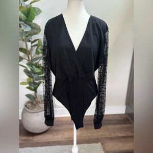 Elegant Black Wrap Bodysuit with Sheer Sleeves 1XL